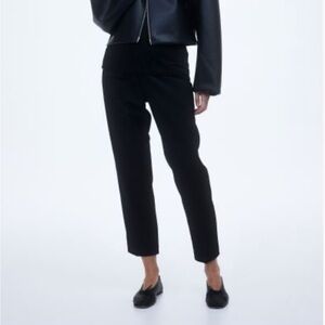 H&M Maternity - MAMA Ankle-length Slacks